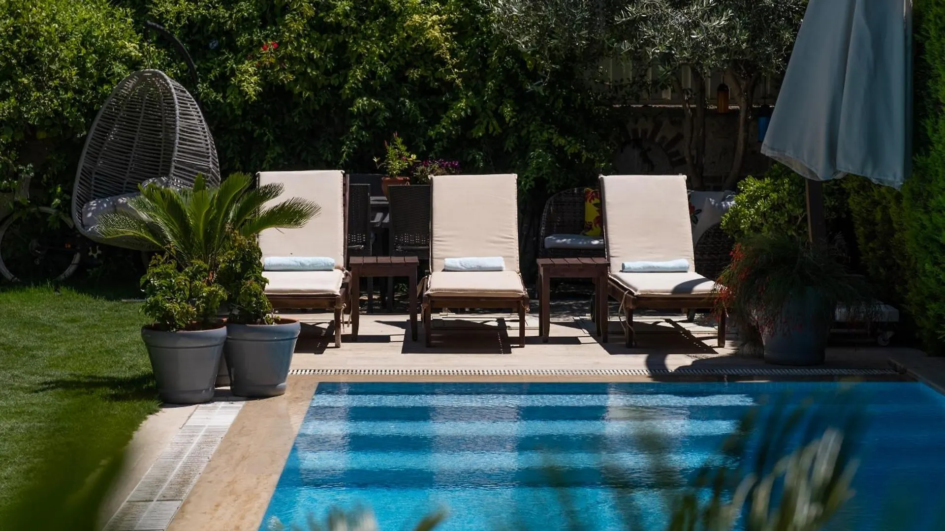 Bramasole Alacati Butik Hotel